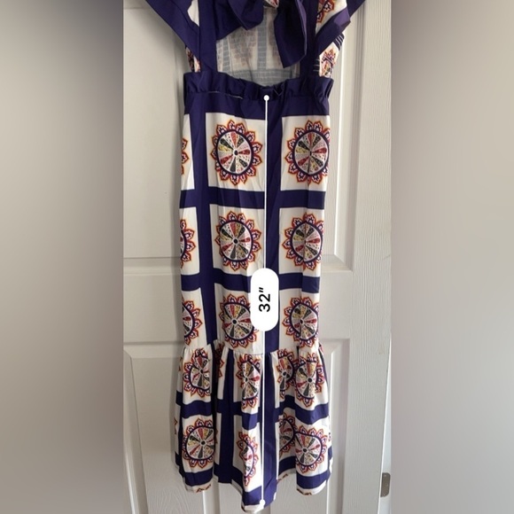 Harringtons Sundayup tile print, open back dress - Picture 9 of 10